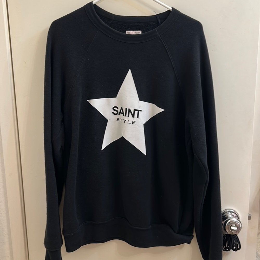 Black pullover
